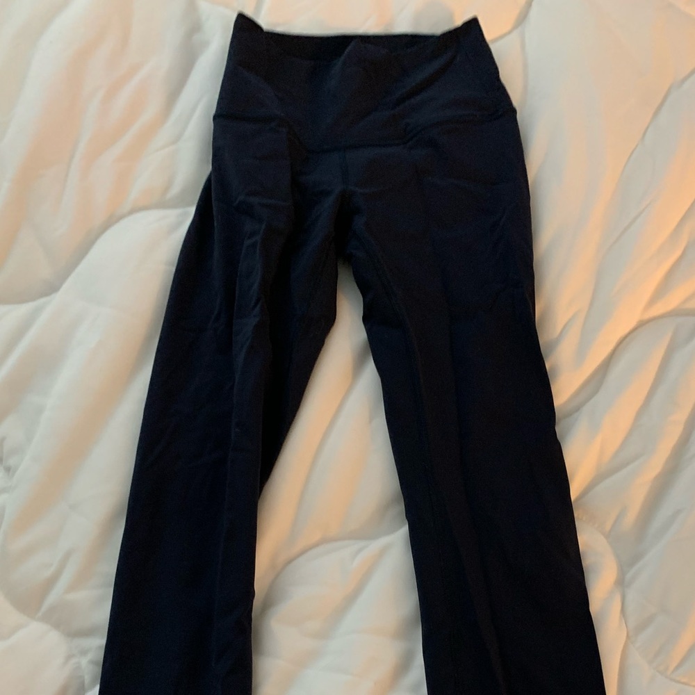 Lululemon wunder under 2 EUC Navy